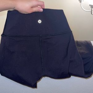 Lululemon wunder under size 4